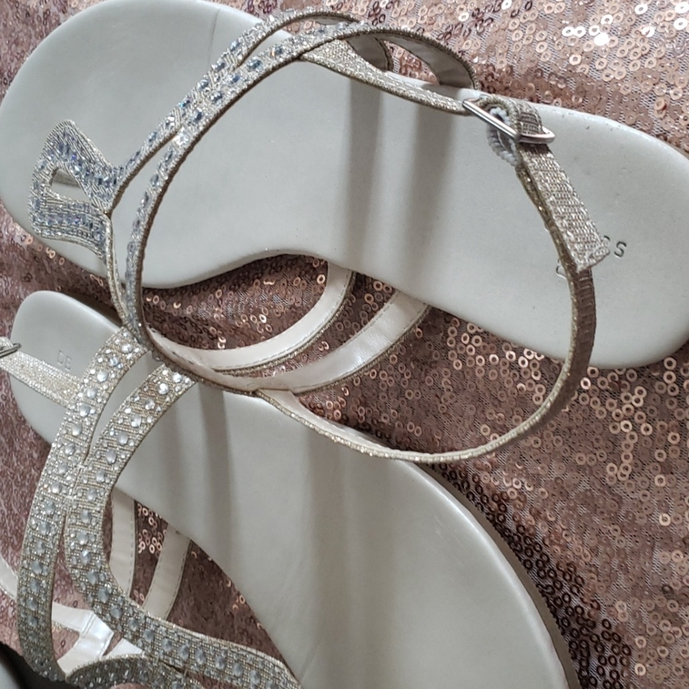 David's Bridal White/Silver Sandals